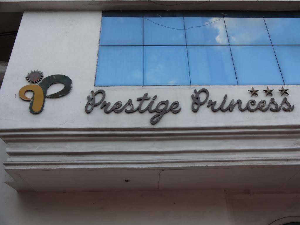 Fabhotel Prestige Princess 자발푸르 외부 사진
